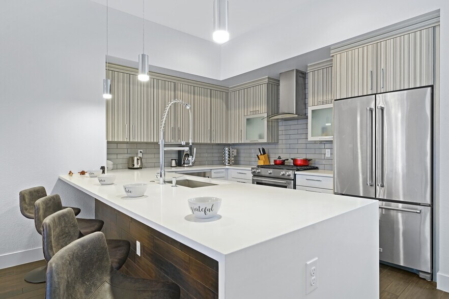 Kitchen - 3034 Wilson Ct