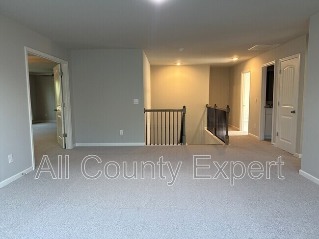 Building Photo - 5145 Explorer Ln