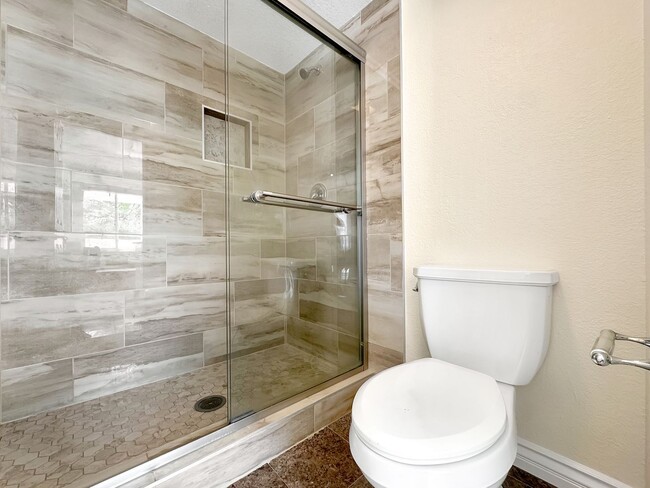 Building Photo - Great 4B/2.5BA House in Scripps Ranch!