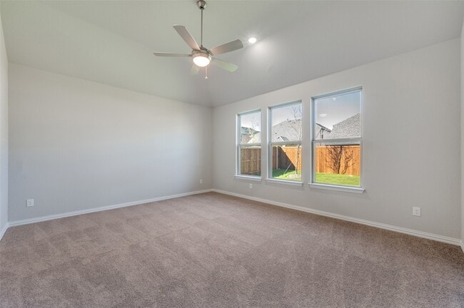 Building Photo - 1312 Silver Grass Mdw