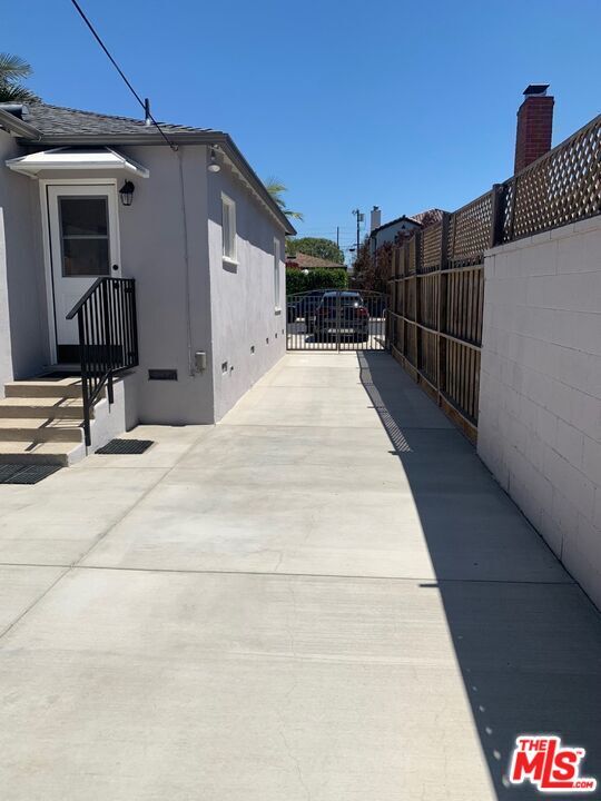 Building Photo - 3125 Stanford Ave