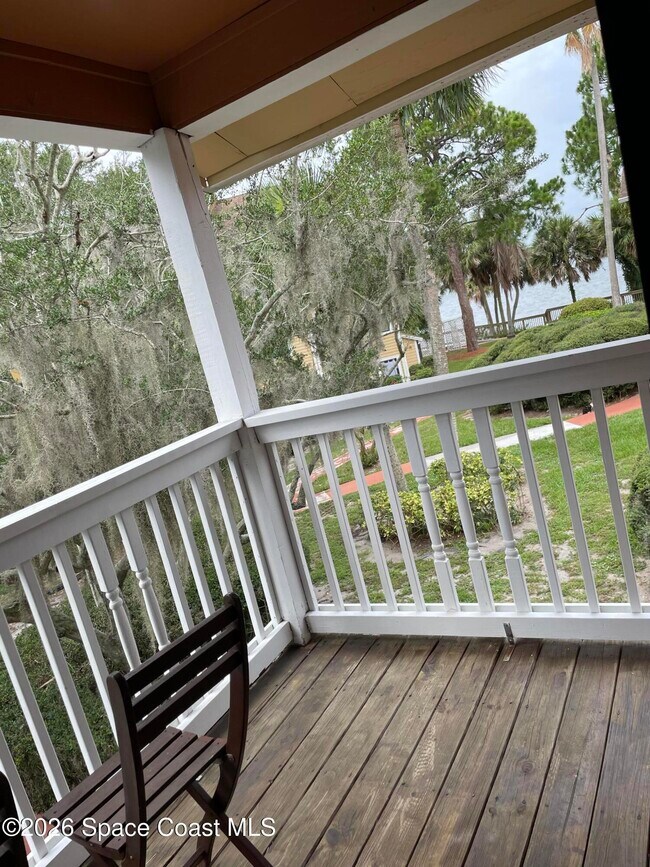 Building Photo - 225 S Tropical Trail