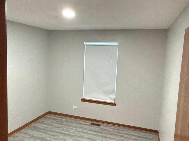 Building Photo - 4410 Mallard Ln