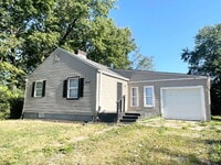 Building Photo - Near Westside 3BR House w/Garage!