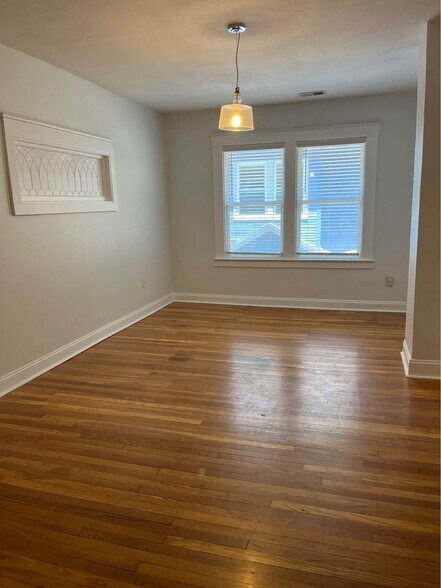 Formal Dining - 3840 Harrison Blvd