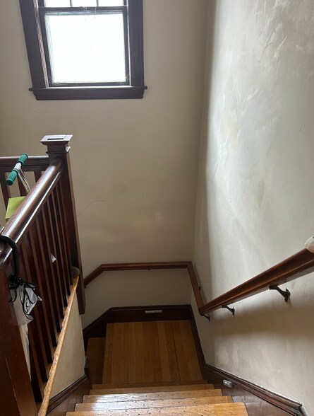 Building Photo - 61 Frederick Ave