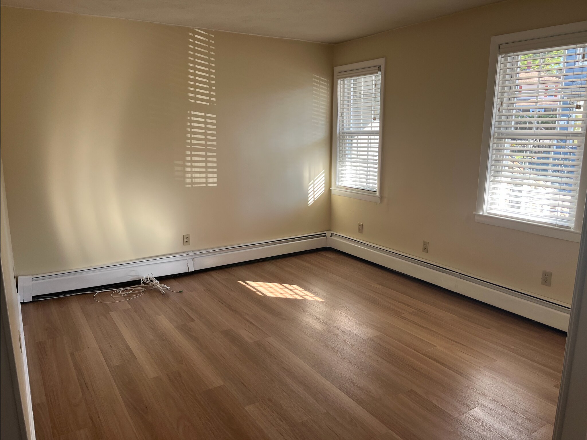 Building Photo - 46 Phenix Ave