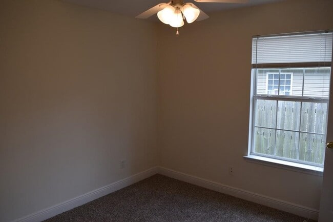 Building Photo - 3506 Torrington Way