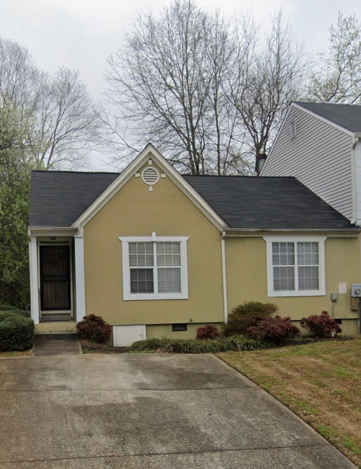 Building Photo - 6424 Charter Way