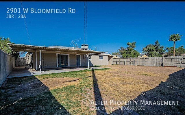 Building Photo - Adorable corner lot home