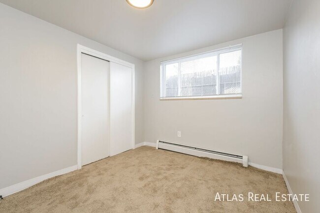 Building Photo - 6035 W 39th Ave