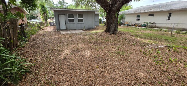 Building Photo - 2425 Dixie Ave