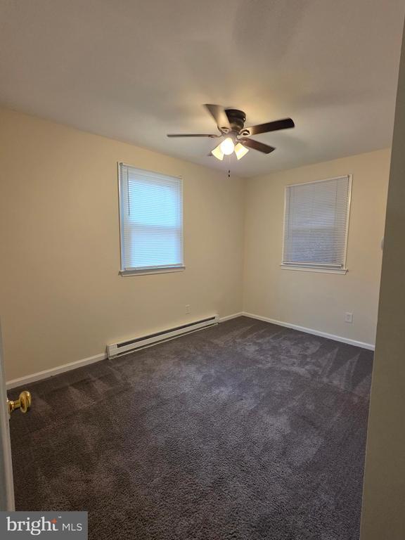 Building Photo - 1022 Fox Chase Rd