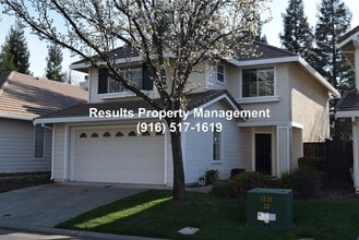 Building Photo - Gated East Roseville 3 Bed 2 Bath Home