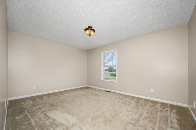 Building Photo - 681 Elbethel Rd