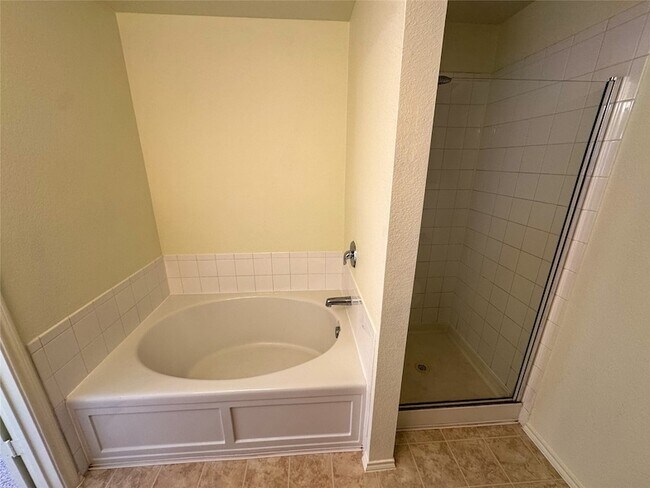 Building Photo - 3412 Portsmouth Pl