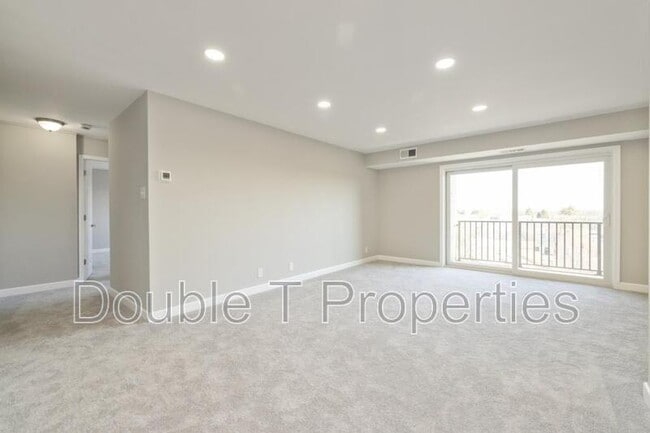 Building Photo - 12001 Old Columbia Pike