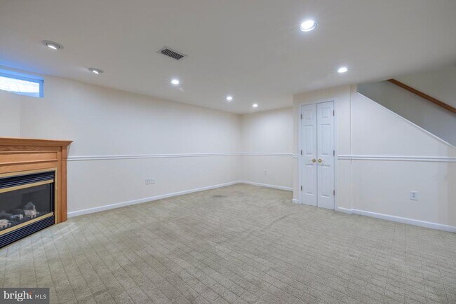 Building Photo - 7510 Summer Blossom Ln