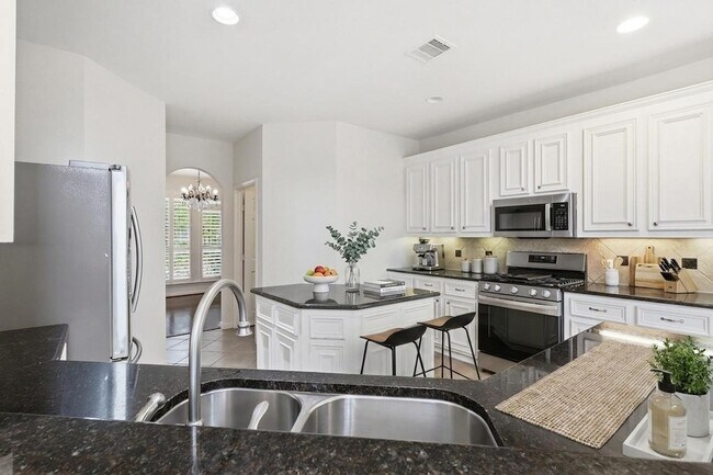 Building Photo - 26227 Bright Dawn Ct