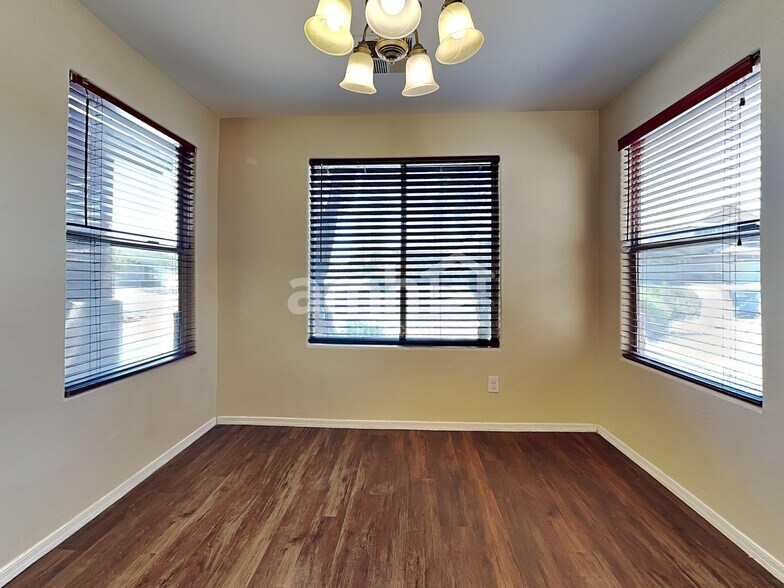 Building Photo - 7202 S 45th Ave