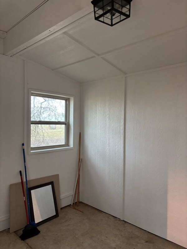 Building Photo - 9925 Muskrat Rd