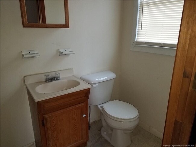 Building Photo - 101 Bogard Cir