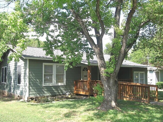 Building Photo - 1411 Ruth Ave