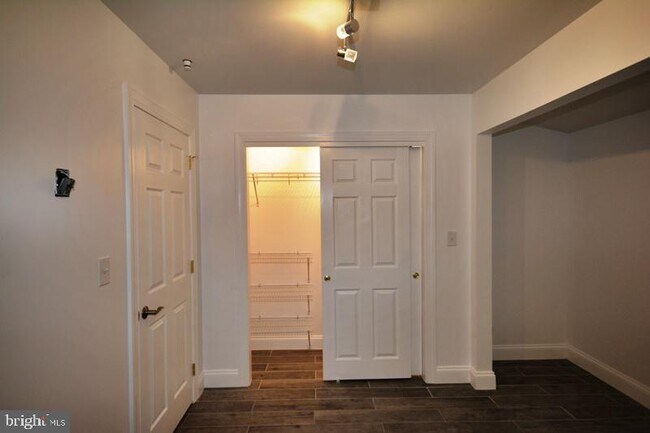 Building Photo - 50 Renninger Rd