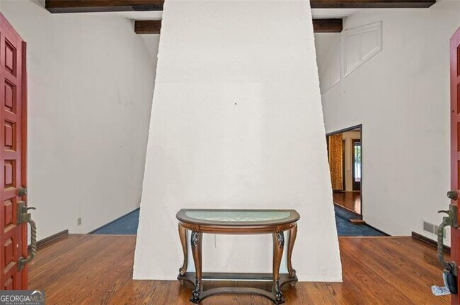 Building Photo - 425 Audubon Cir