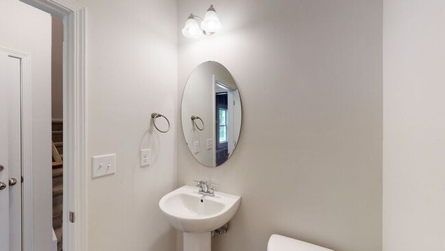 Building Photo - UPCOMING 4 bed/2.5 bath home in Salisbury