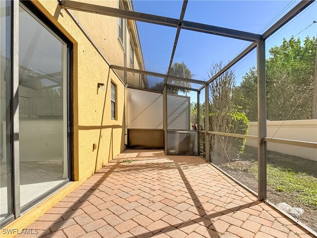 Building Photo - 7376 Bristol Cir