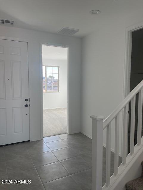 Building Photo - 2085 E Wetleaf Pl