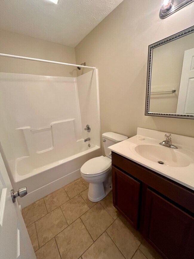 Building Photo - Quiet Neighborhood Charm with Everyday Con...