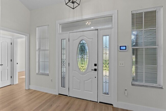 Building Photo - 37015 Waldo Dr