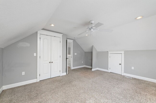 Building Photo - 34th Street Duplex
