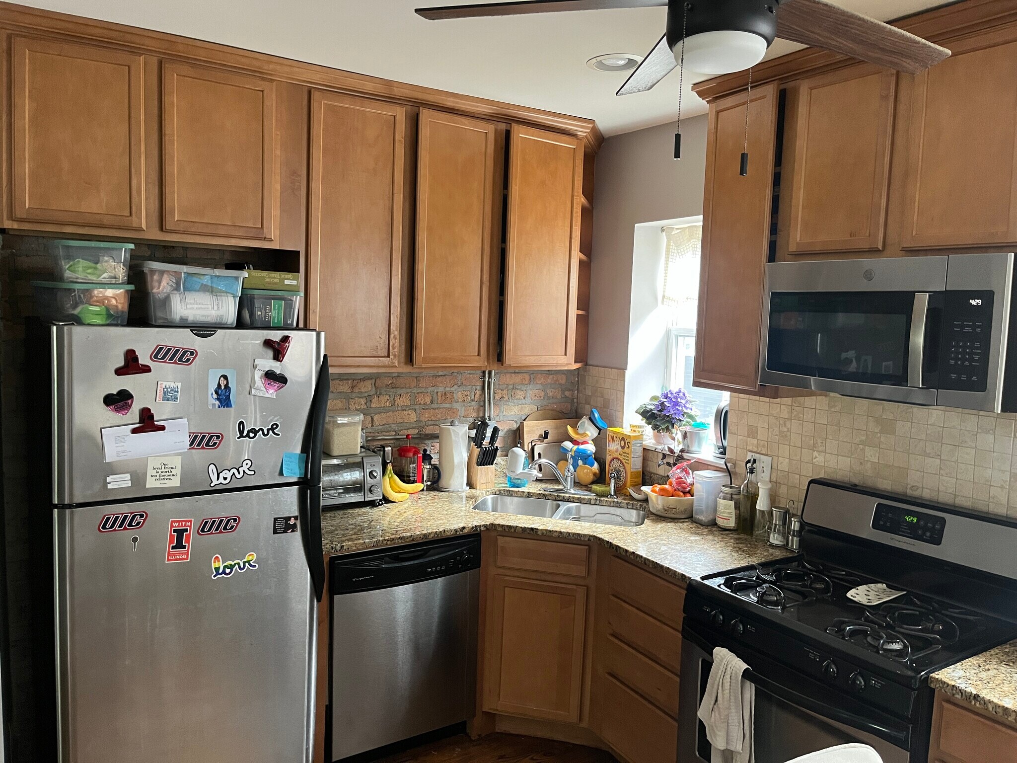 Kitchen - 6504 N Washtenaw Ave
