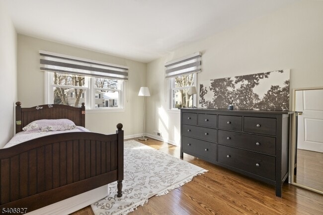 Building Photo - 23 Victor Ave