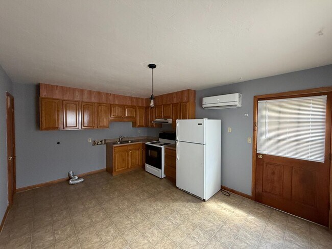 Building Photo - 1746 Morningside Dr