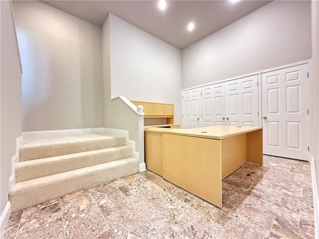 Building Photo - 3500 Millwater Crossing NE