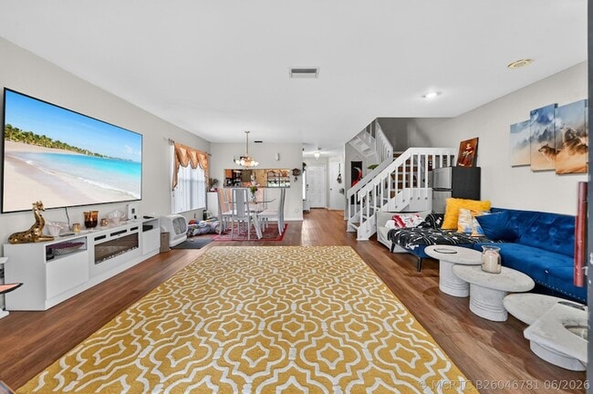Building Photo - 4587 Carambola Cir S