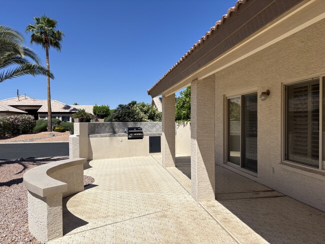 Building Photo - 15011 W Verde Ln