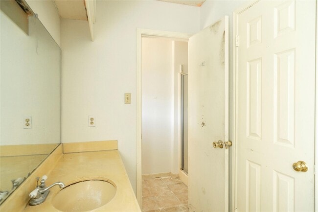 Building Photo - 12356 Newbrook Dr