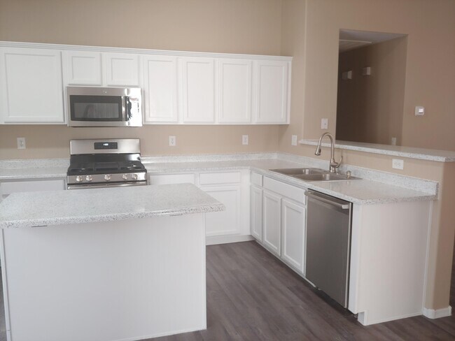 Building Photo - 355 W Holstein Trail