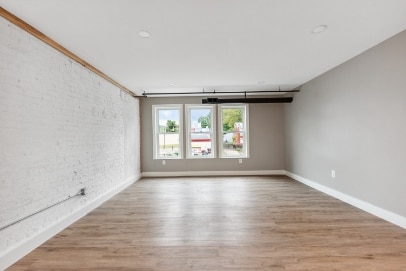 Building Photo - 6011 Madison Rd