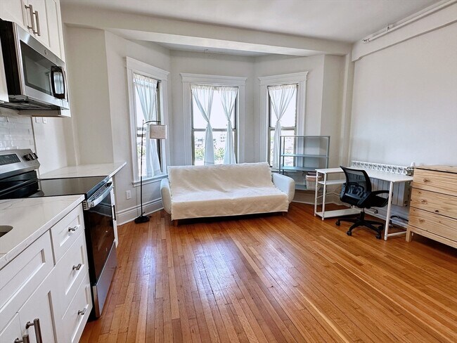 Building Photo - 270 Huntington Ave
