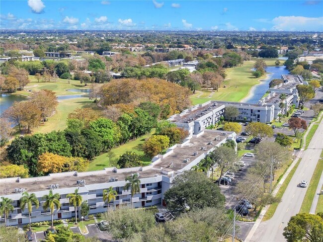 Building Photo - 8305 NW 61st St