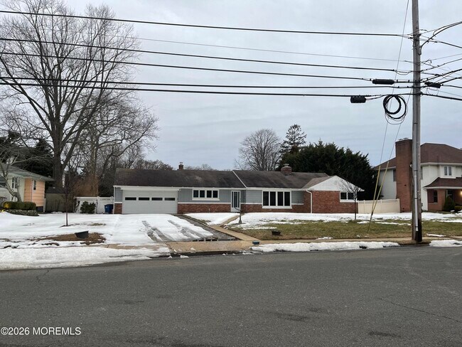 Building Photo - 294 Brighton Ave