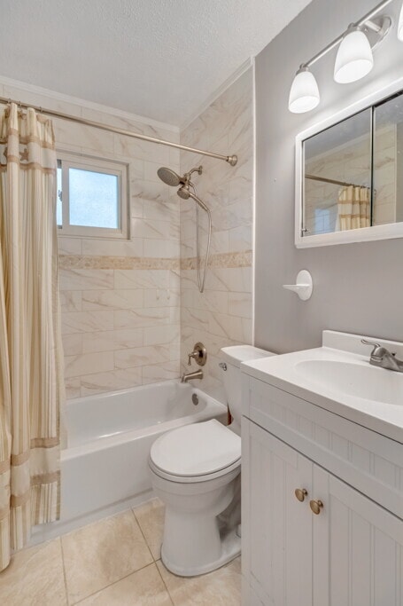 Building Photo - 319 Tanglewood Rd