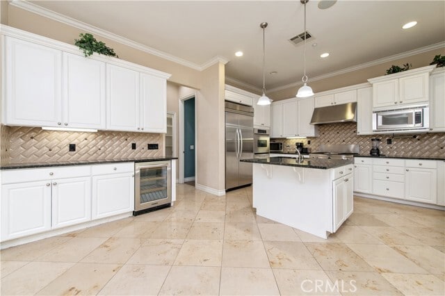Building Photo - 16483 Gala Ave