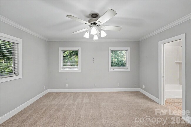 Building Photo - 2545 Rea Rd